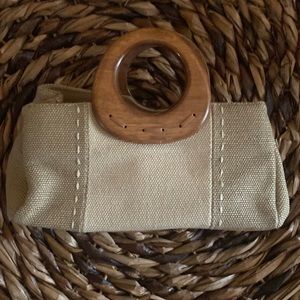 GH Bass & Co handbag